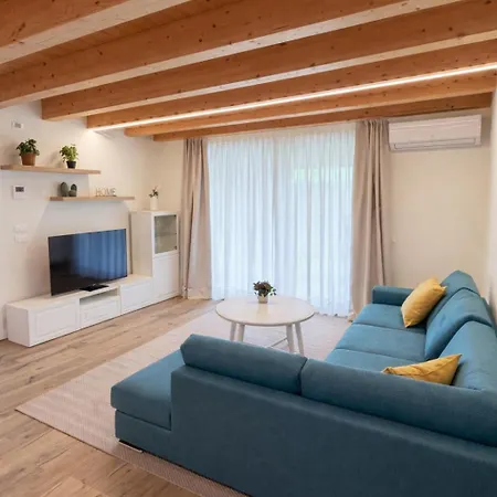 Alberti - Elegant, Spacious & Bright 빌라 *
