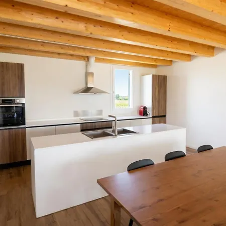 Alberti - Elegant, Spacious & Bright * Casa Reali